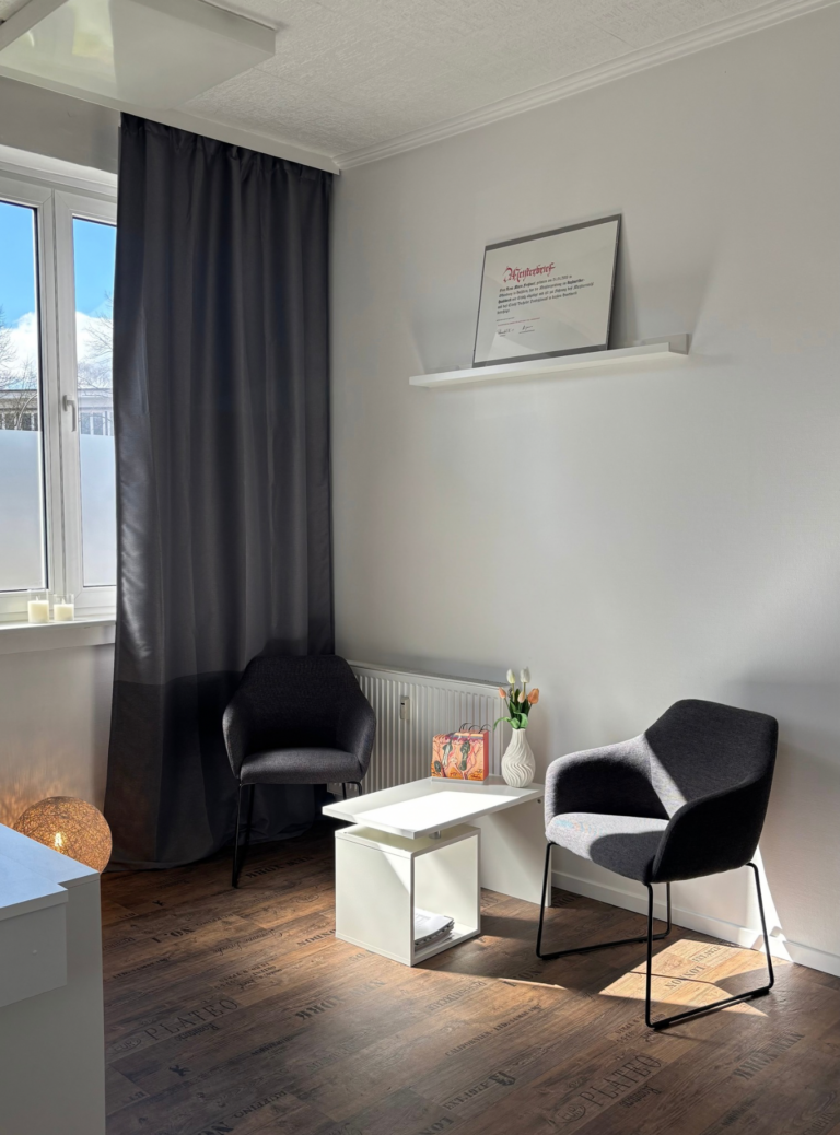 Inside Skinthusiast